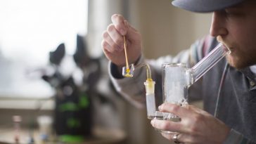 how-to-dab-cannabis-concentrates