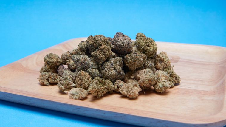 8-of-the-best-kush-strains