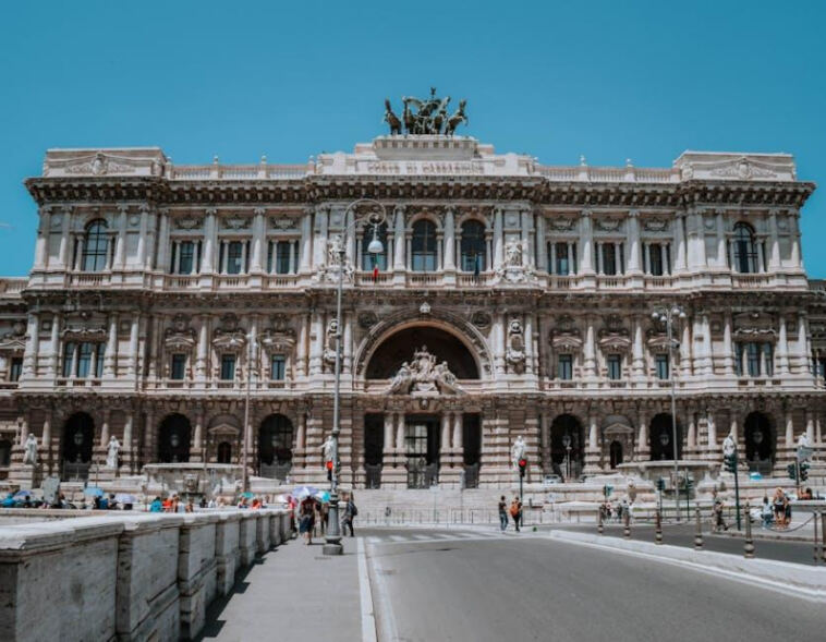 Navigating the Legal Landscape: Challenges for Cannabis Businesses